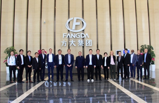 新加坡陸路交通管理局副局長Chua Chong Kheng、西門子交通有限公司亞太區首席執行官Michel Obadia一行到訪方大集團